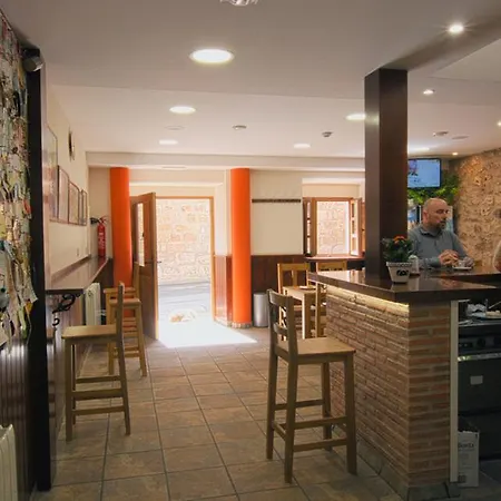 Hostal-bar Restaurante 