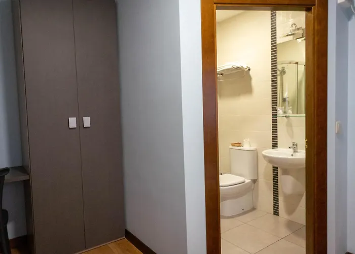 Hostal-bar Restaurante 